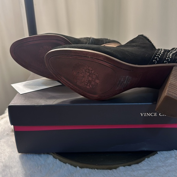 Vince Camuto Bootie - Picture 8 of 9